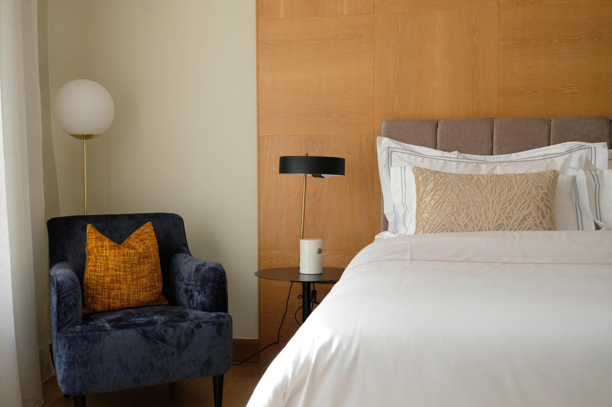 Hotel The Three Sisters 4*