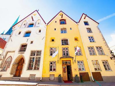 The Three Sisters 5* Tallinn